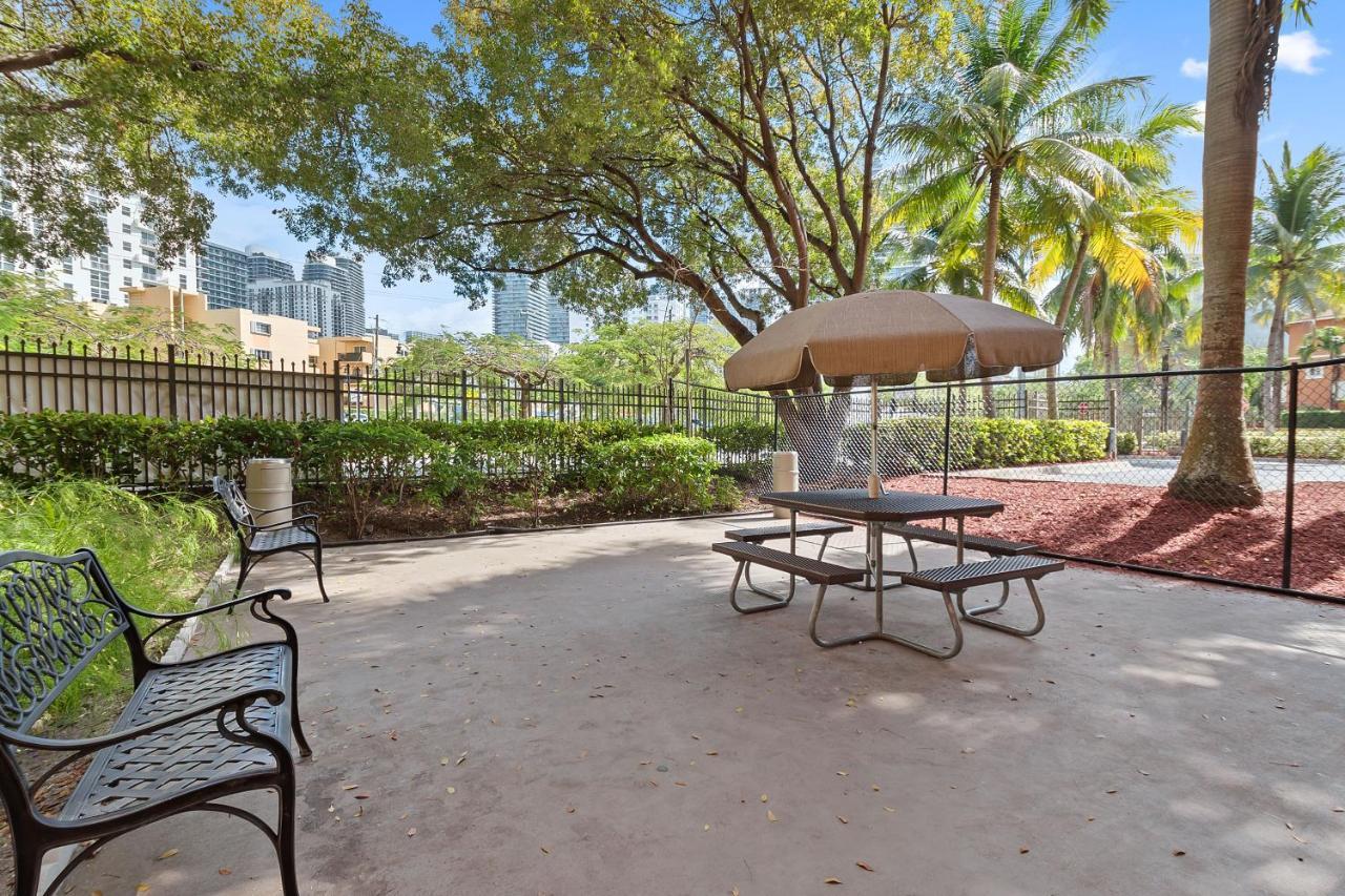 Extended Stay America Premier Suites - Miami - Downtown Brickell - Cruise Port Ngoại thất bức ảnh
